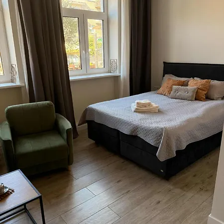 Saldus Apartamentai * קלייפדה